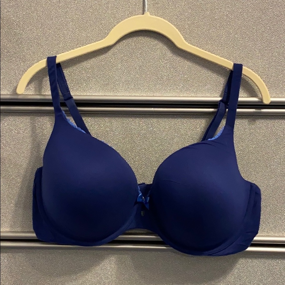 Victoria’s Secret 38DD Perfect Shape Bra